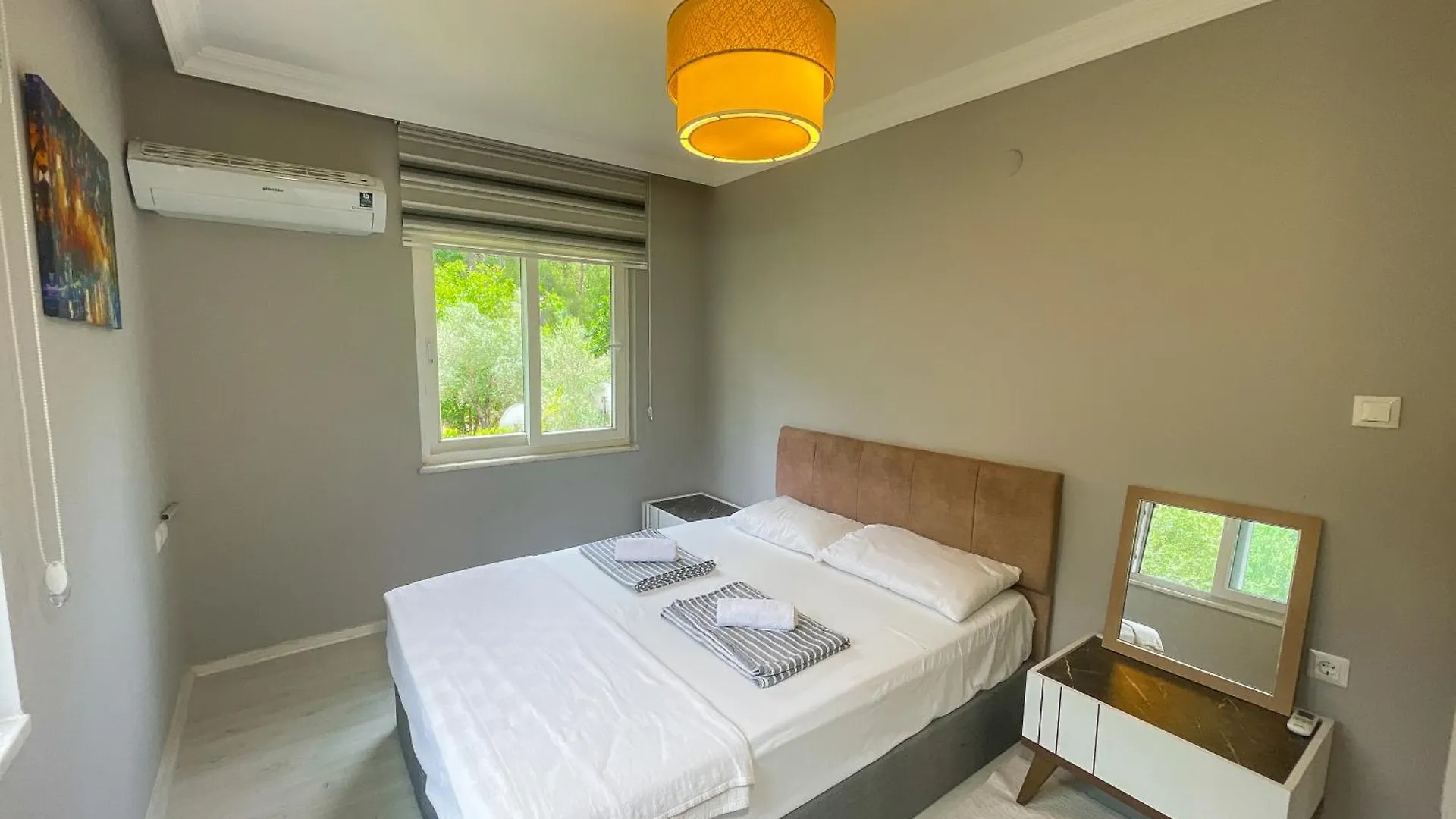 Villa Guenes Ula 0*,