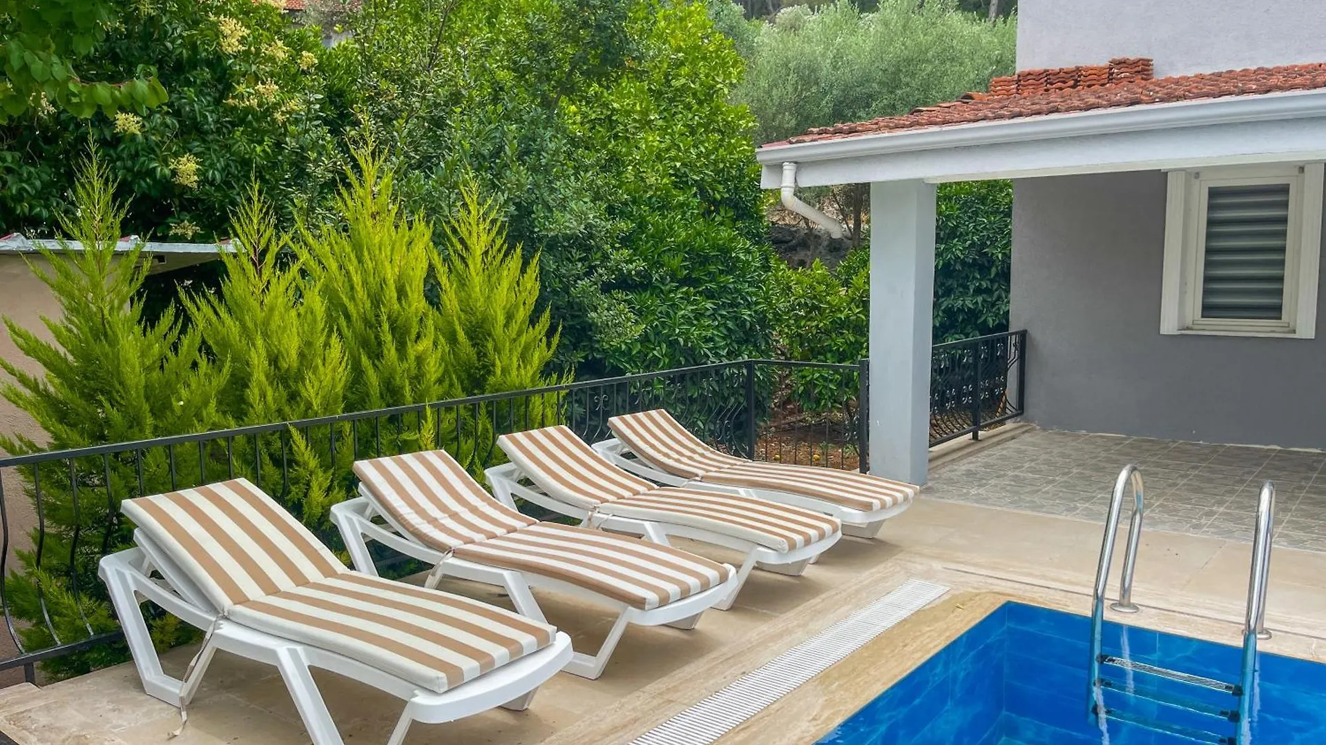 Villa Guenes Ula
